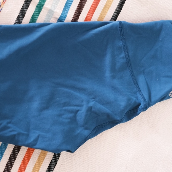 Lululemon sz 4 wunder train HR - Picture 5 of 6